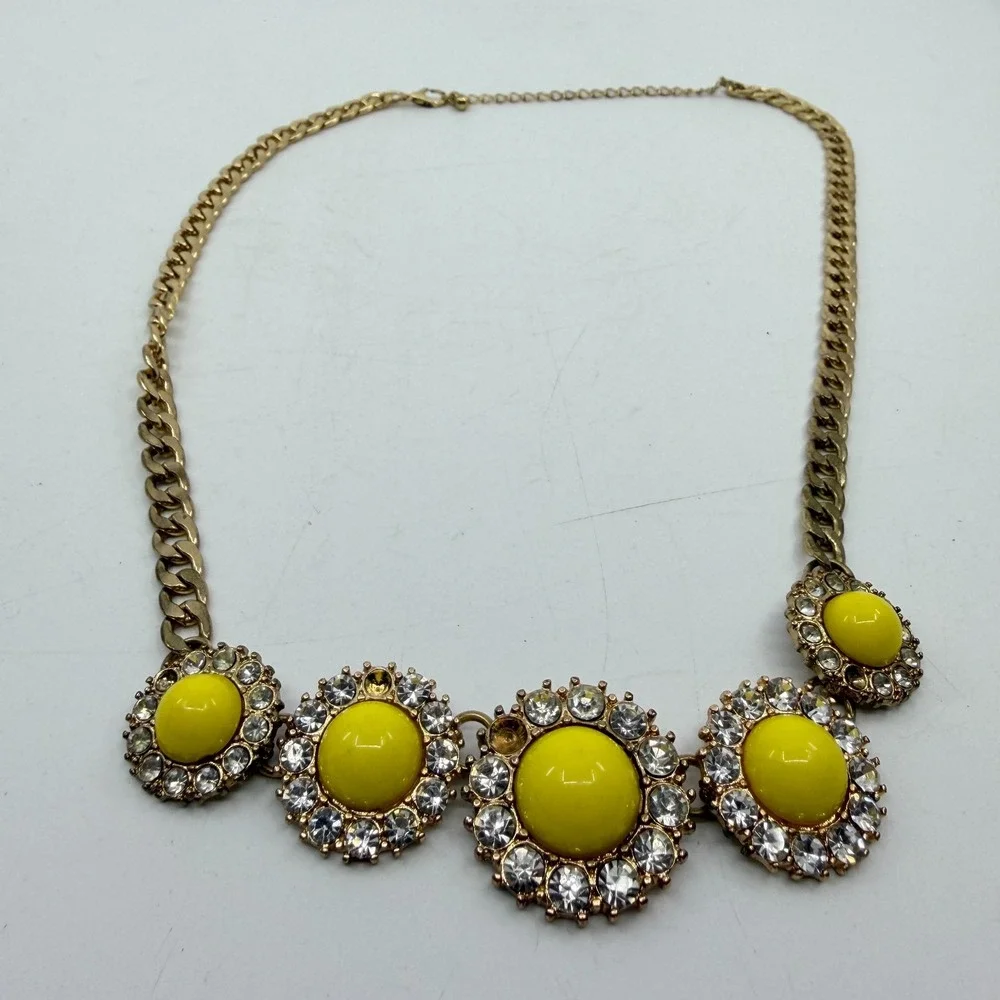 Yellow Cabochon Clear Rhinestone Flower Gold Tone Statement Necklace Jewelry